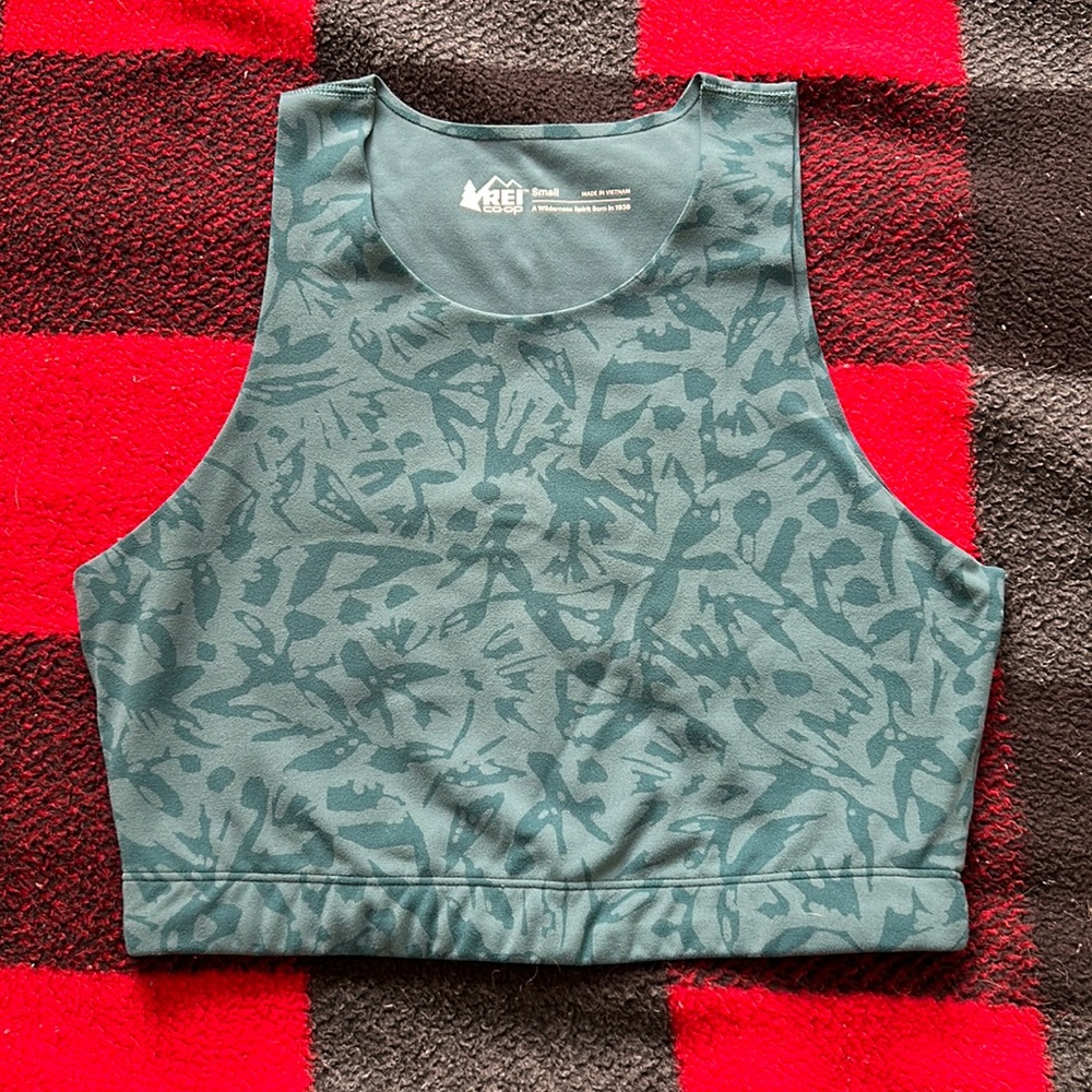 REI Women’s Fitted Crop Top